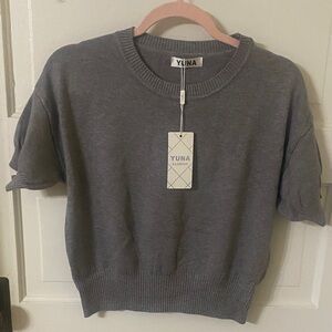 Yuna Gray Short Sleeve Sweater